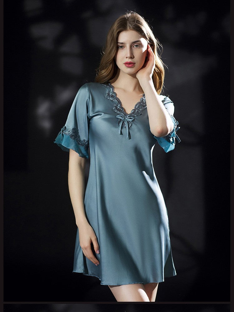 Camisola feminina de cetim