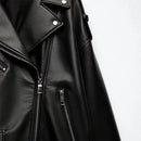 Jaqueta de couro preta feminina